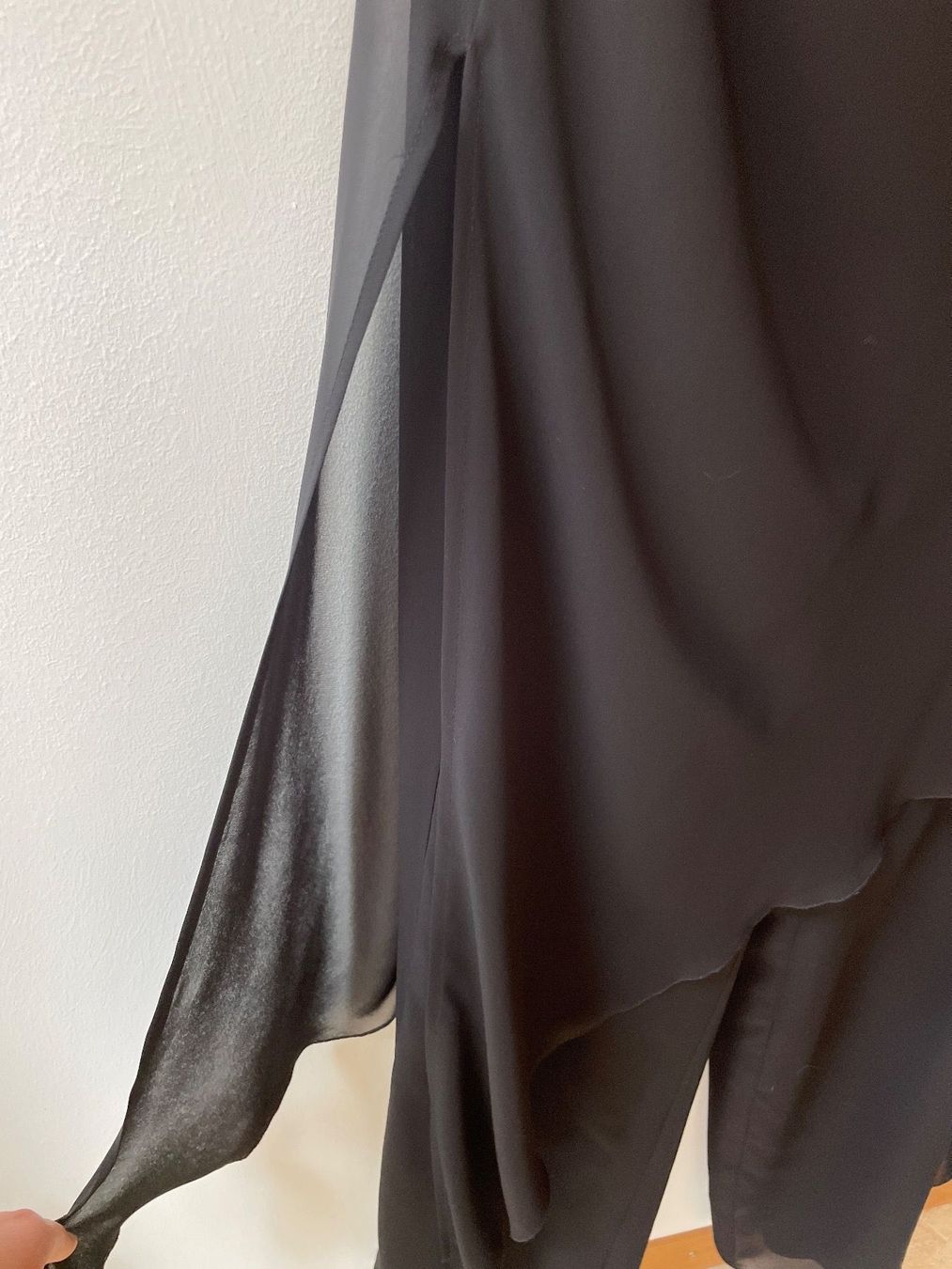 Pantaloni: Hose Chiffon Vera Mont – Usato da Neuhausen am Rheinfall venduto da noelle0810 1