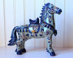 handbemalte Keramikskulptur PFERD 31 x 38 cm  Neu!