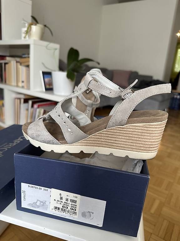 Scarpe da donna: Caprice Leder-Keilsandaletten 39 – Usato da Zürich venduto da Vtrende 1