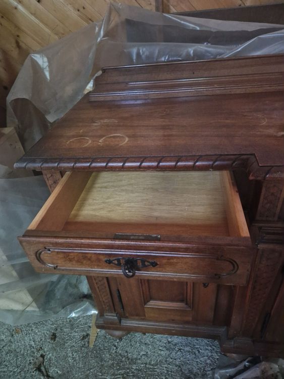 Buffets: Buffet-Schrank aus Massivholz mit viel Stauraum! – D'occasion à Bleienbach par radcat 6