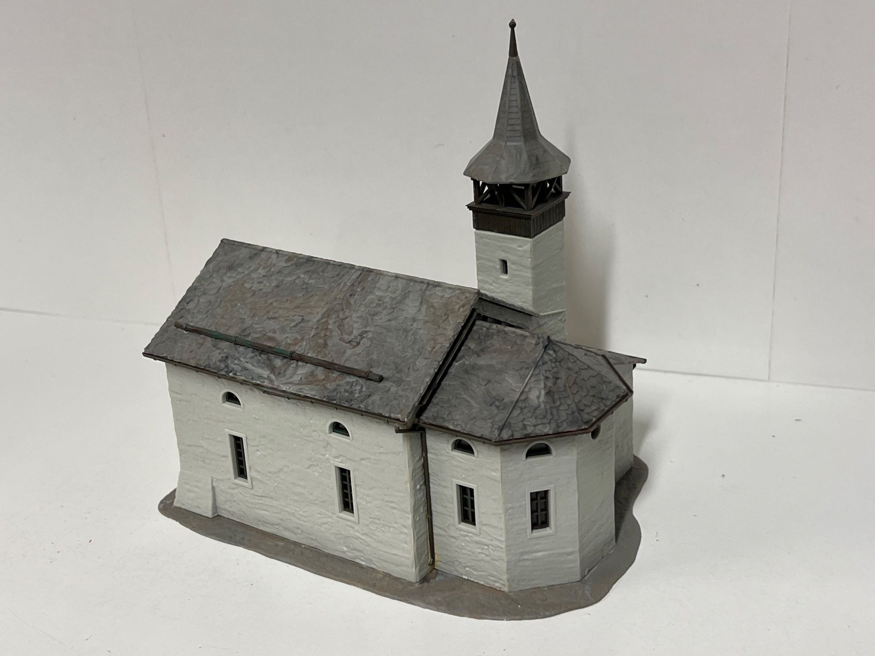 Kibri Modellini di ferrovie: Kibri Bergkirche  H0 – Usato da Neuenhof venduto da ludovicco 1
