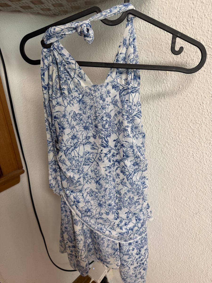 Shein Vestiti: Kleid Neckholder gemustert Grösse M – Usato da Amriswil venduto da flo_r2xt 1