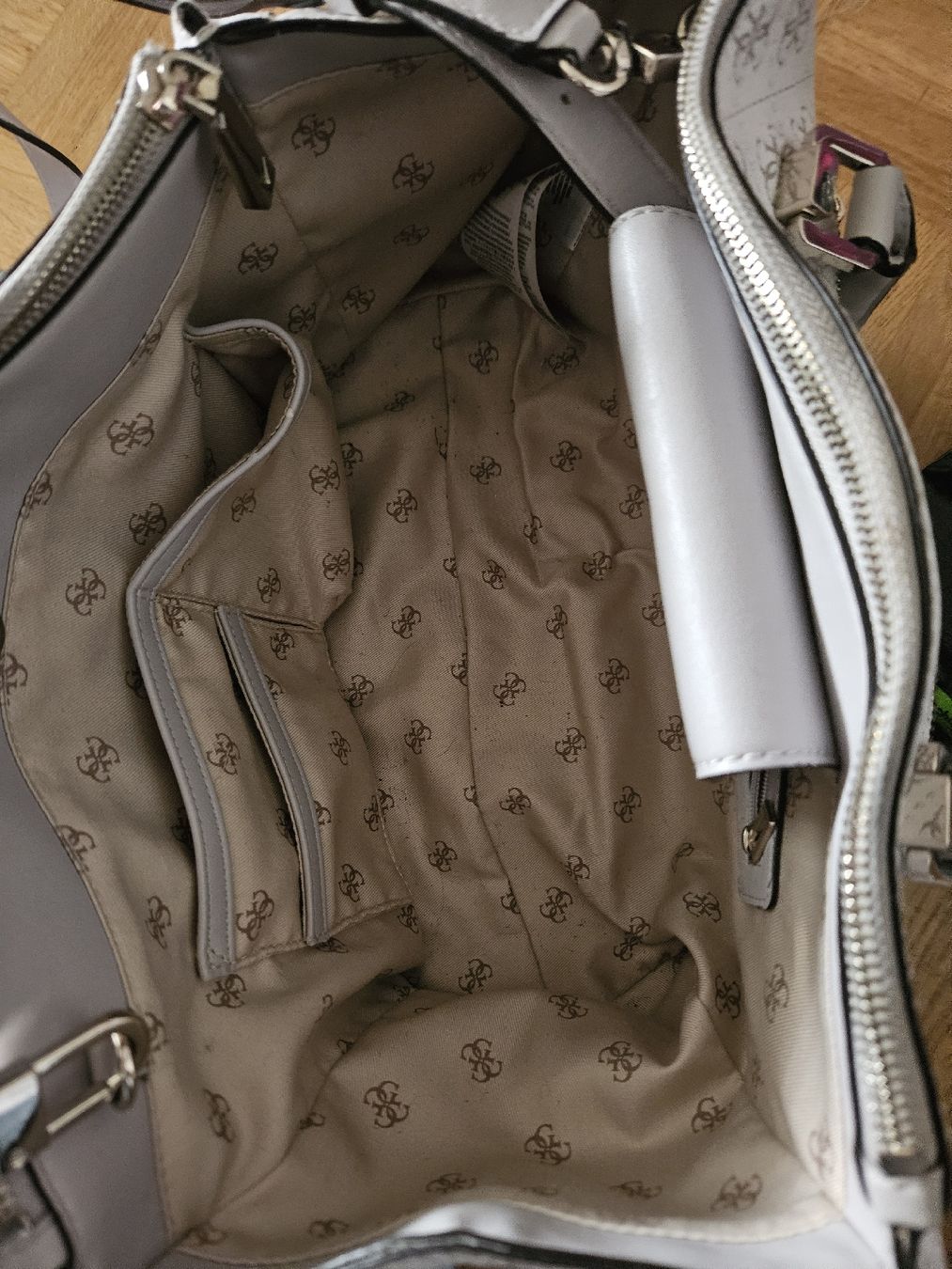 Guess Borse da donna: Elegante Guess Handtasche – Usato da Basel venduto da fragolina08 2