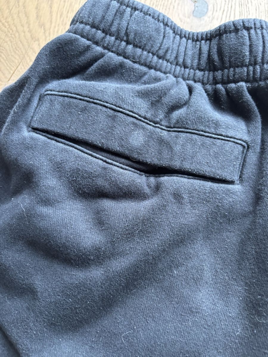 Nike Pantalons: Jogging noir NIKE – D'occasion à Genève par bha_jcf5 3