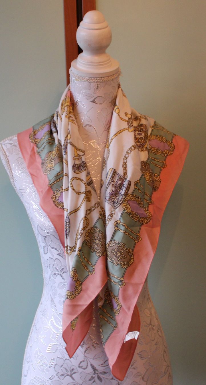 Foulard & Sciarpe: Foulard – Usato da Schaan venduto da antikes_und_kurioses