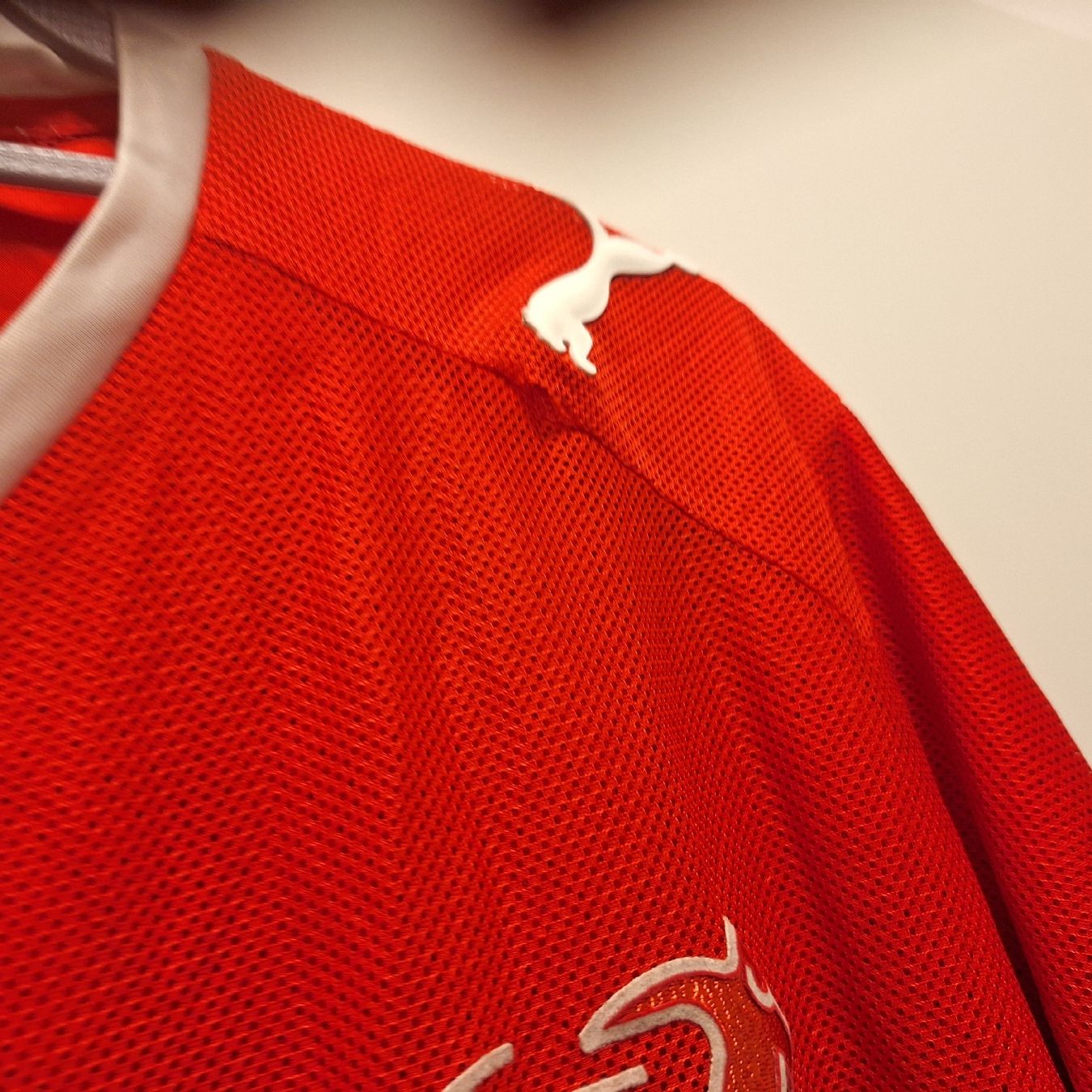 Canottiere & Pantaloni: Puma Schweiz Nati XL – Usato da Bellinzona venduto da LA-ropa-de-Juan 8