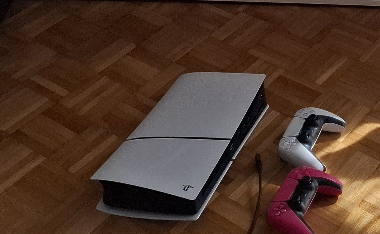 Sony Konsolen: Sony PlayStation 5 (Slim) – Gebraucht aus Lostorf von Friuli63