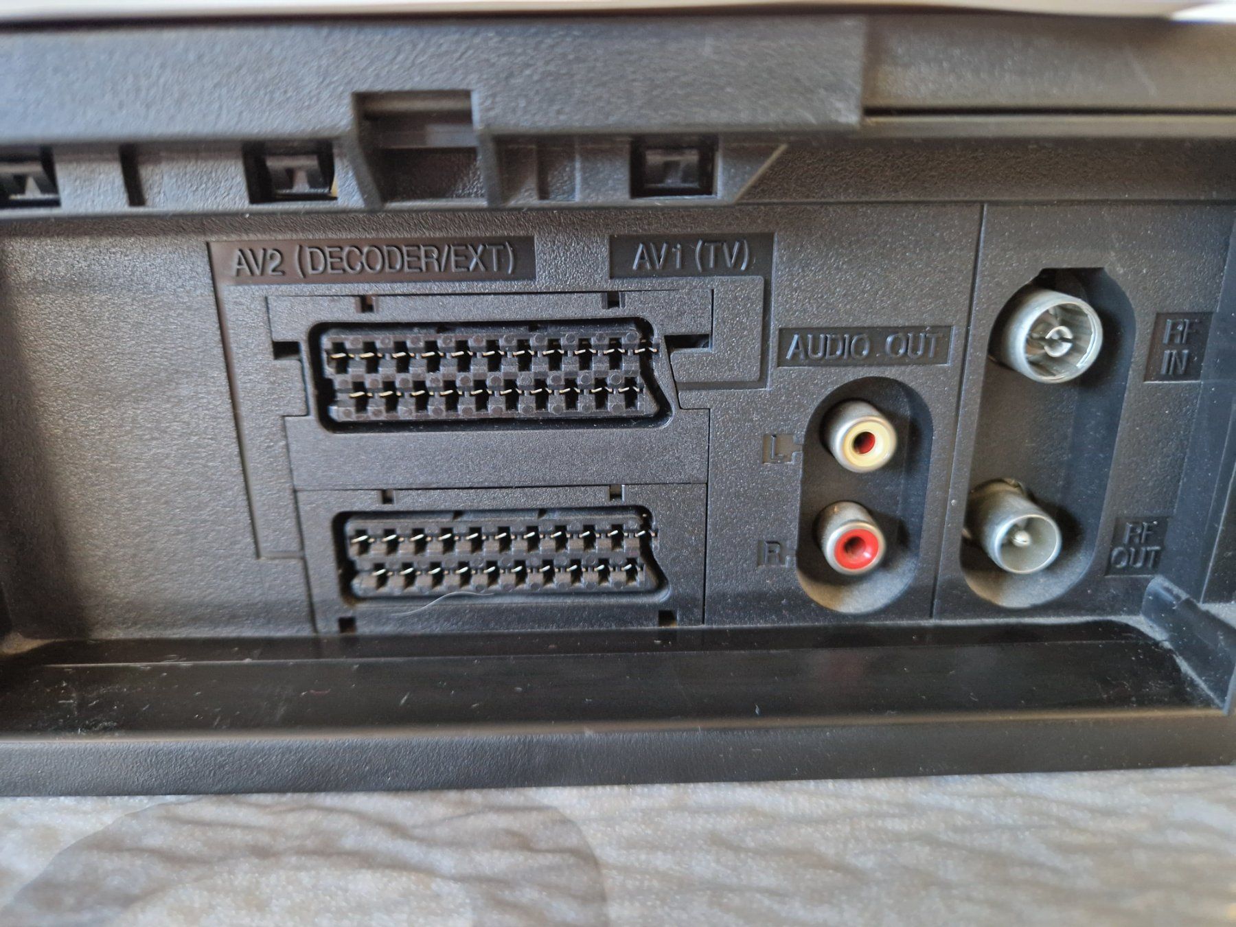 Panasonic Registratori: Panasonic NV-HD630 VHS Videorecorder – Usato da Wädenswil venduto da tome70 6