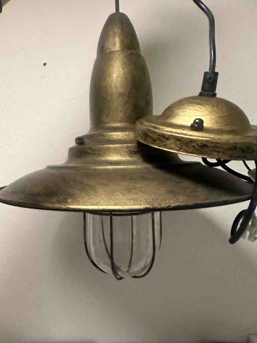 Maisons du monde Kronleuchter & Deckenlampen: Deckenleuchte im Industrie-Design goldfarben – Gebraucht aus Basel von alinaa95 3