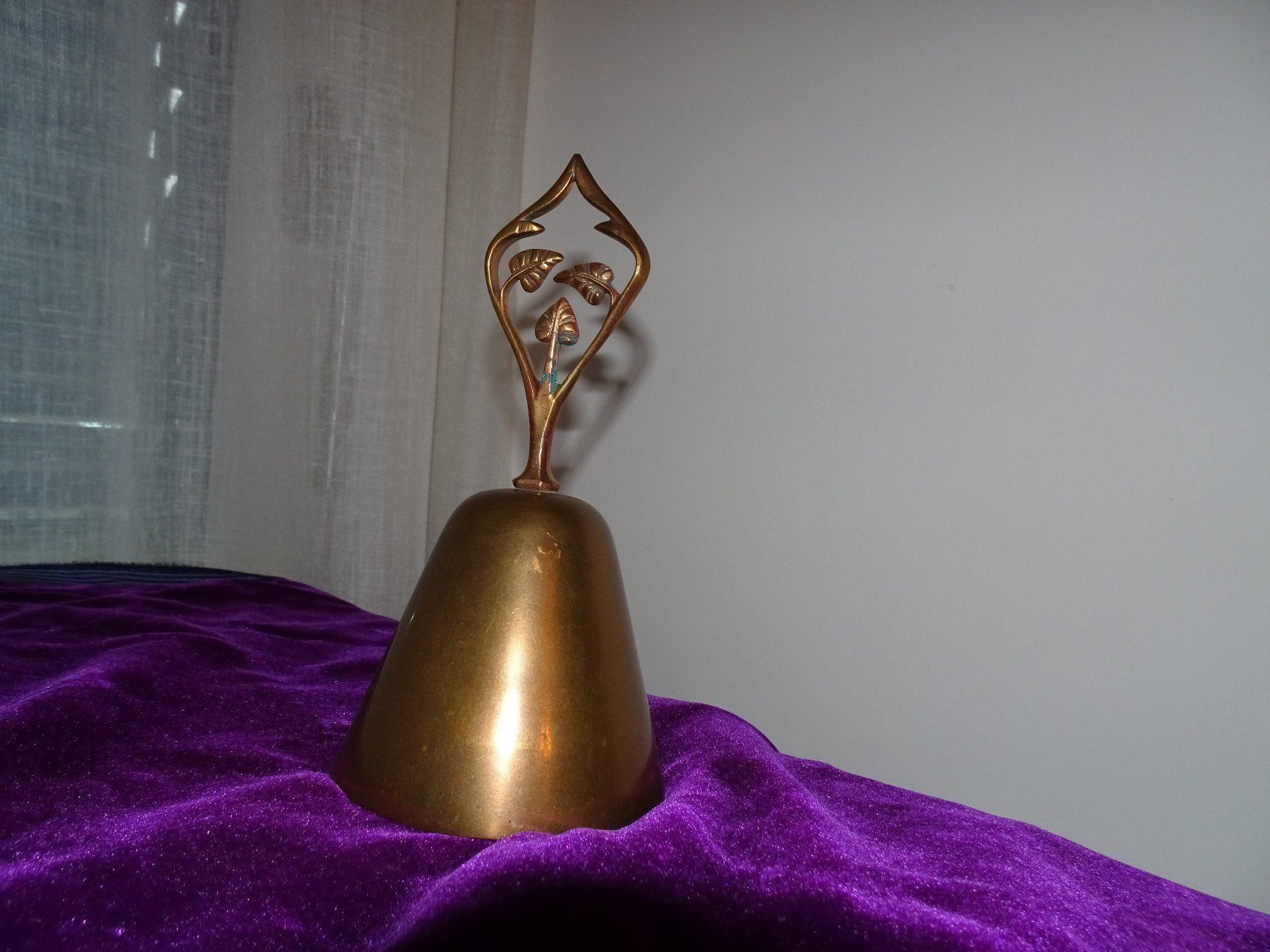 Campanacci mucche: antike Handglocke Jugendstil in Bronce – Usato da Vitznau venduto da Mina60 6
