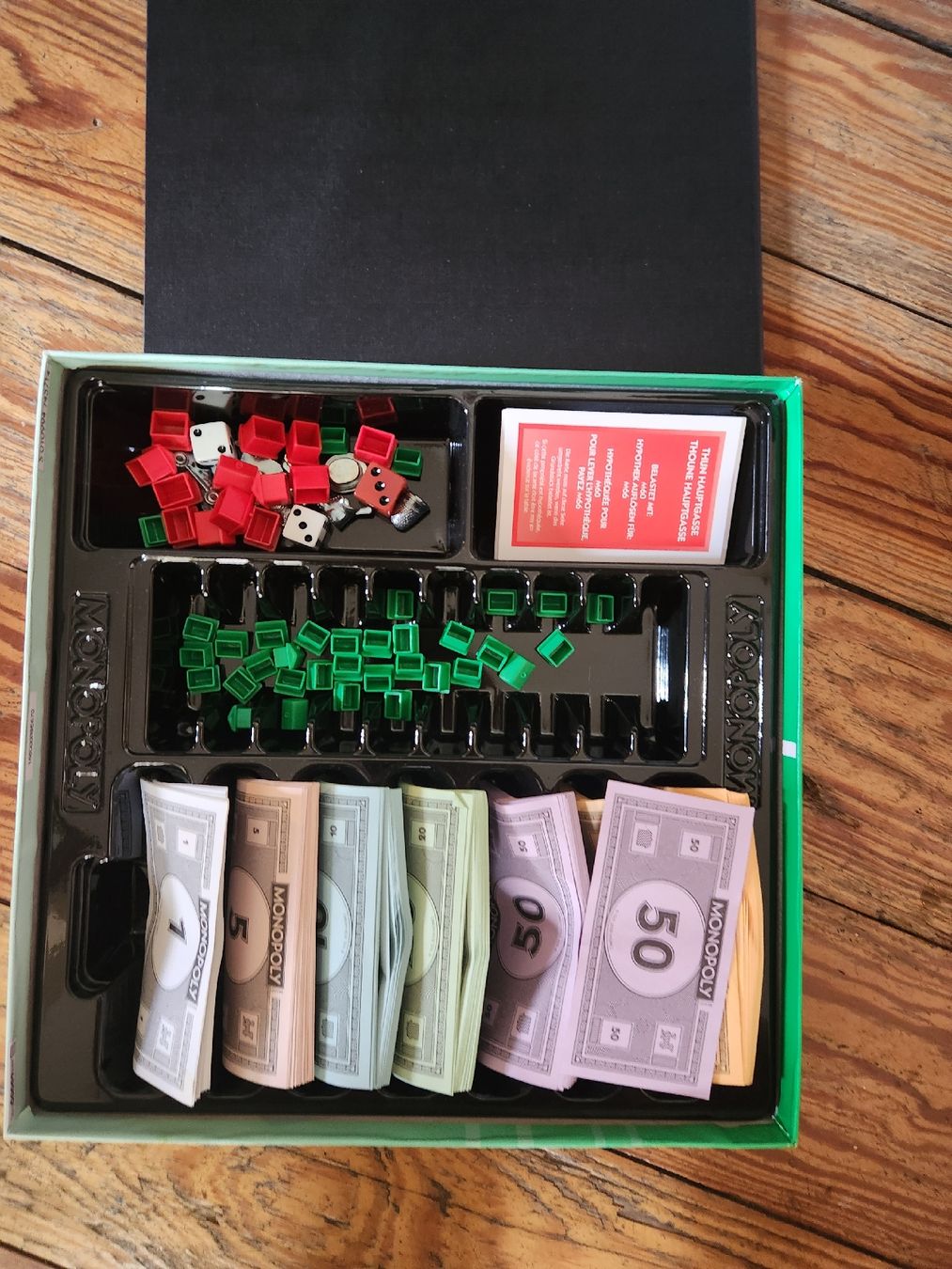 Hasbro Jeux: Klassisches Monopoly, komplett – D'occasion à Zürich par laesso 1