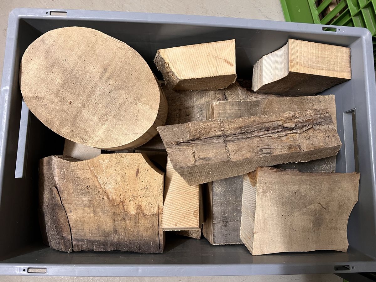 Articles en bois: Lindenholz – D'occasion à Aarau par Schneemensch12 2