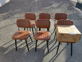 7 Stühle Kunst Leder - Neupreis 1400.-