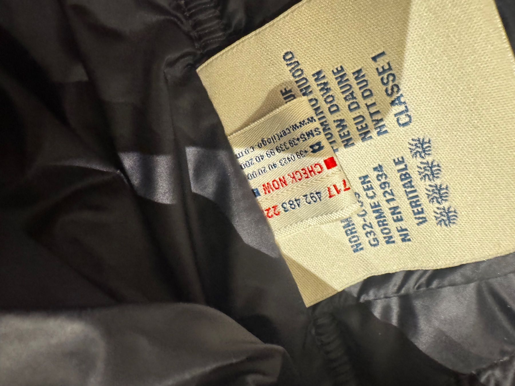 Moncler Giacche: Moncler NWT Uebergangsjacke, 1 / 36 – Usato da Klingnau venduto da Markus14 1