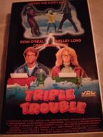 TRIPLE TROUBLE  mit DREW BARRYMORE, Ryan O´Neal  VHS
