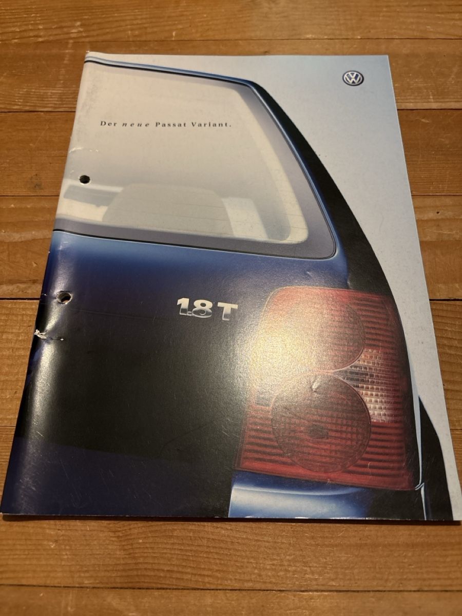 VW Documenti: VW Passat Variant 3BG Prospekt, 2000 / 2001 – Usato da Freienstein venduto da Golfbueb