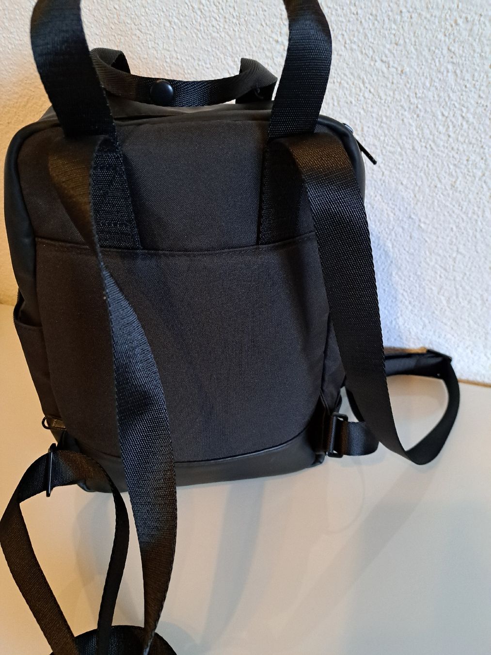 Zaini: Johnny Urban kleiner Rucksack – Nuovo (secondo la descrizione) da Schneisingen venduto da tamik_x33 1