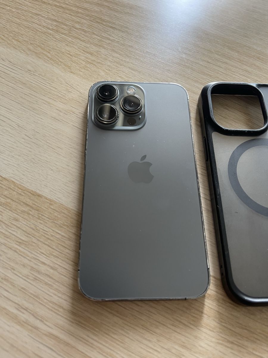 Apple Handys / Smartphones: IPhone 13 Pro 512gb Akku 89% – Gebraucht aus Biel/Bienne von ham_wf9n 1