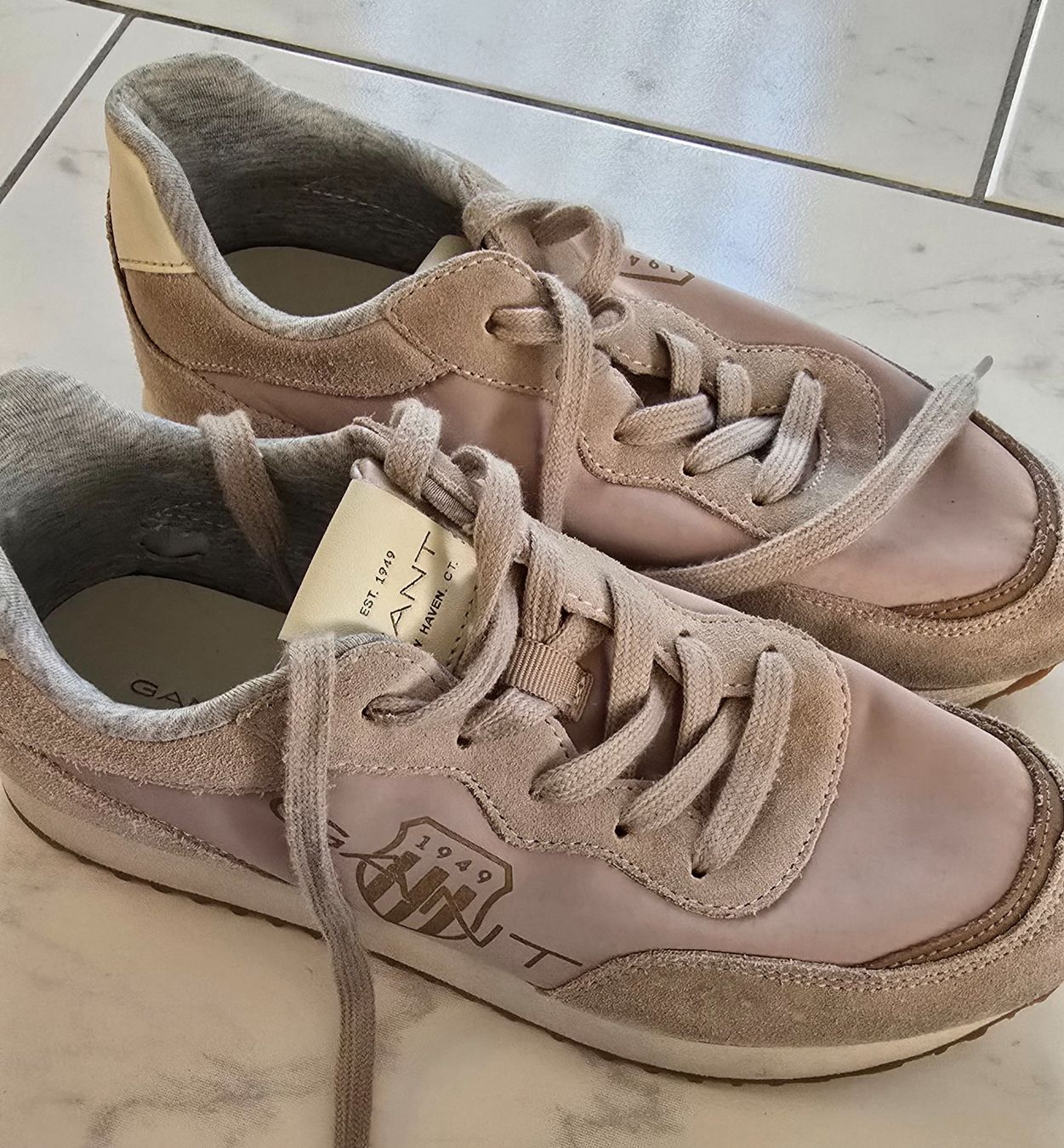 Gant Scarpe da donna: Sneakers von Gant - beige, Grösse 38 – Usato da Meilen venduto da melanieolivia