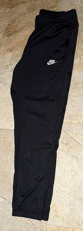 Nike Jumpsuits: NEU Nike Tracksuit L – D'occasion à Zollikofen par hri_r8pr 2