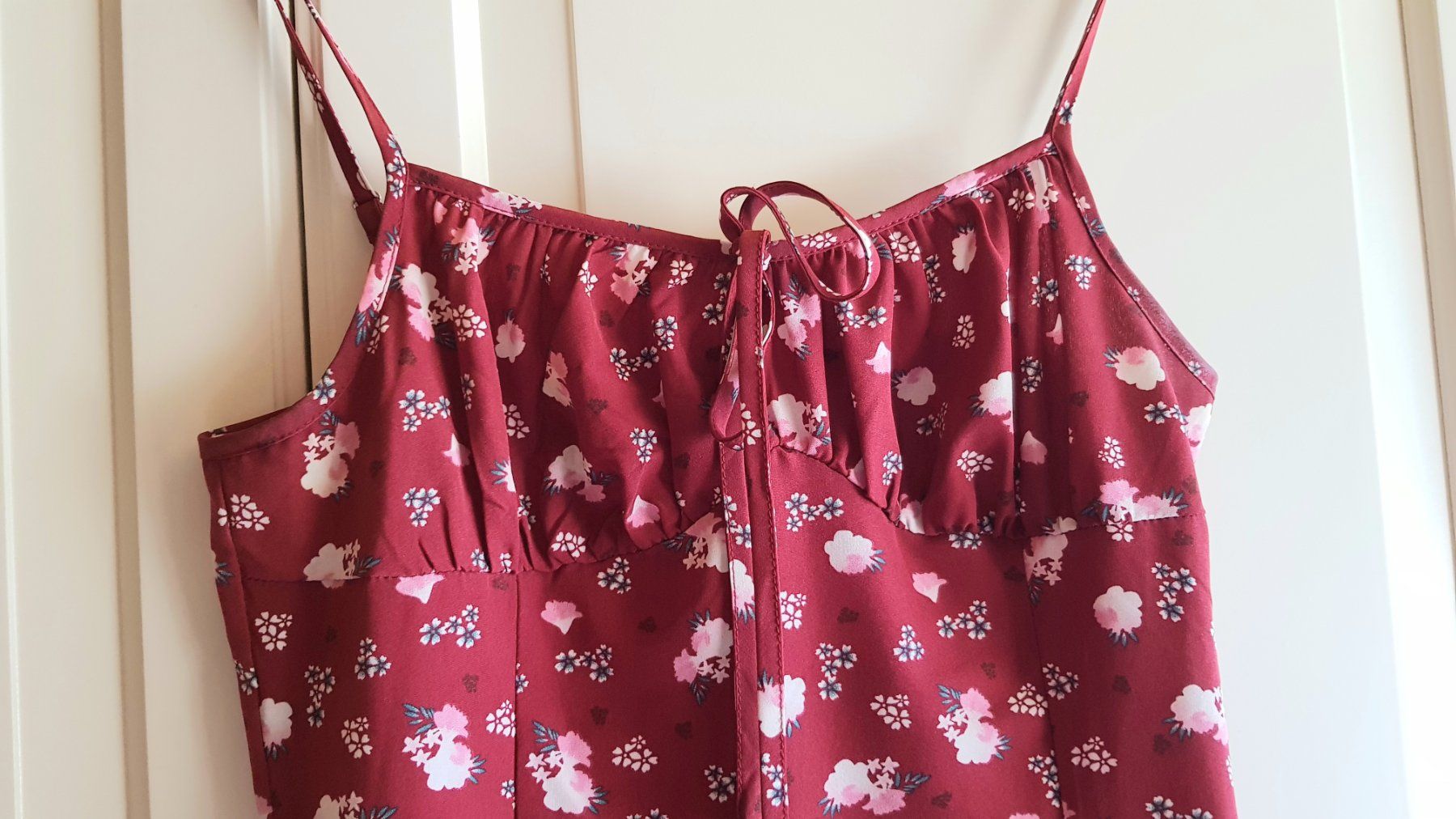 Robes: Leichtes Sommerkleid mit Blumen Gr 36 – D'occasion à Menznau par Valinor 4