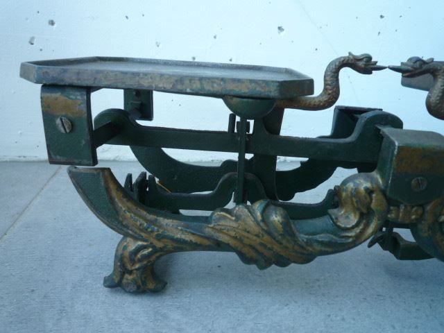 Bilance e pesi: ANCIENNE PETITE BALANCE 3 kg – Usato da Cortaillod venduto da Matteo18 2