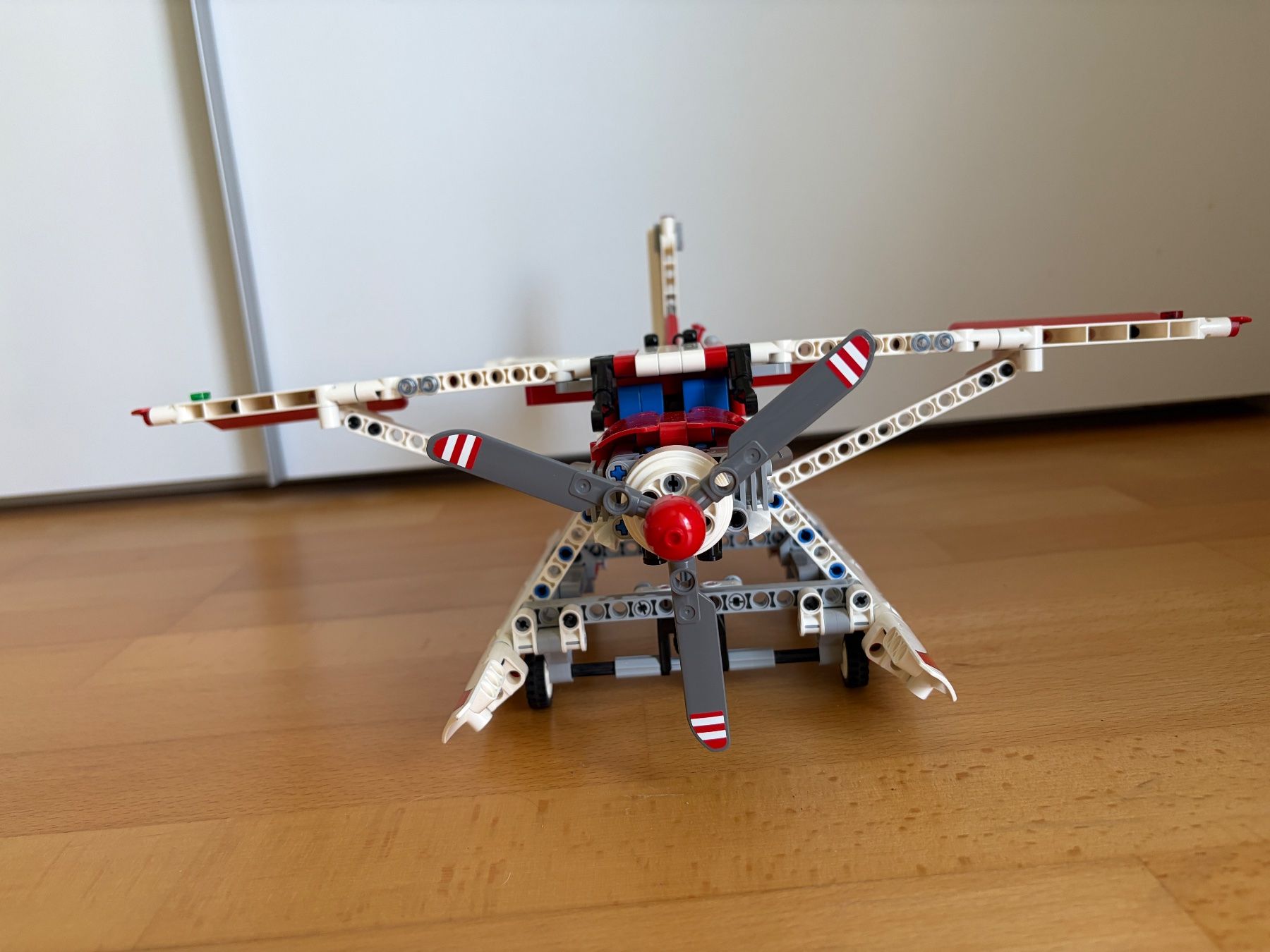 Technics Kit di costruzioni: LEGO Technic 42040 Löschflugzeug – Usato da Embrach venduto da paumer-12 2