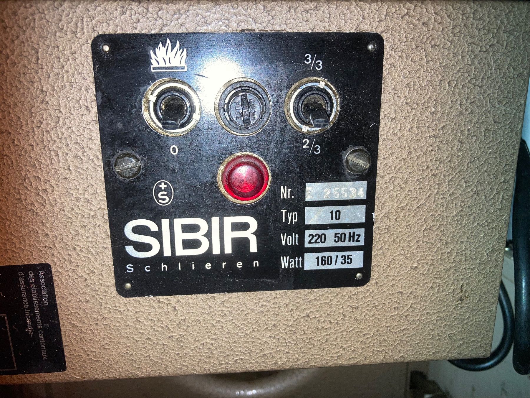 Sibir Radiatori: Sibirtherm Einbaumodel – Usato da Plagne venduto da H.Kocher