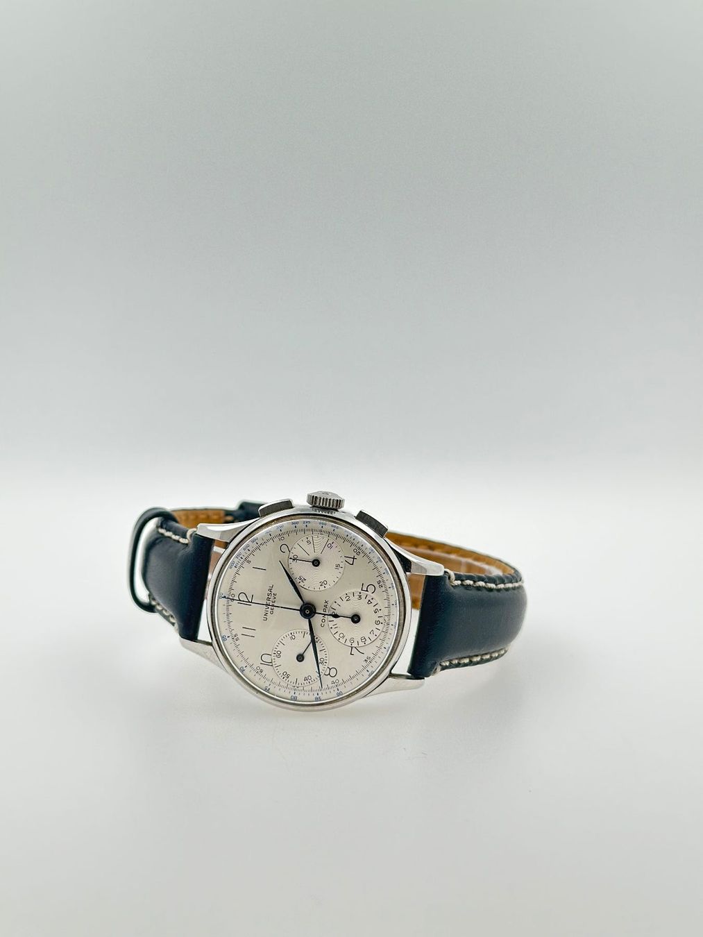 Universal Genève Montres: Universal Genève Compax – D'occasion à Bremgarten AG par uhrenshopp 2