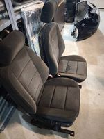 BMW E36 Limousine Innenausstattung 