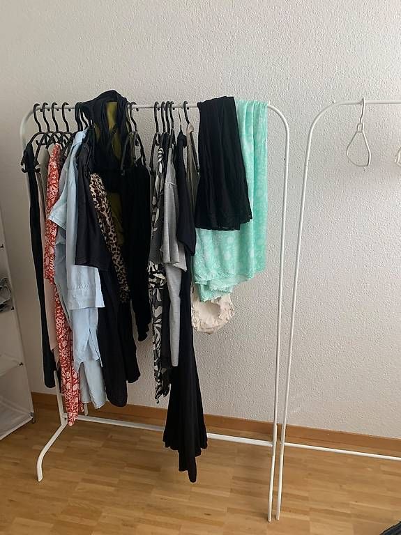 Porte manteau: Kleiderstangen 2 Stück  – D'occasion à Langenthal par bar_2znq 1