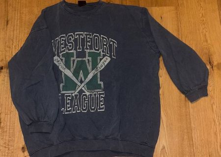 Oversize Sweatshirt S/M Urban Outfitters