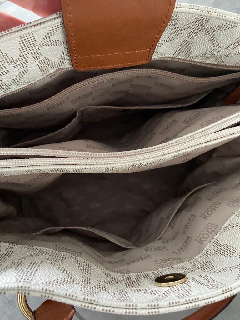 Michael Kors Borse da donna: Michael Kors Umhängetasche – Usato da Thalwil venduto da Briscolina 6