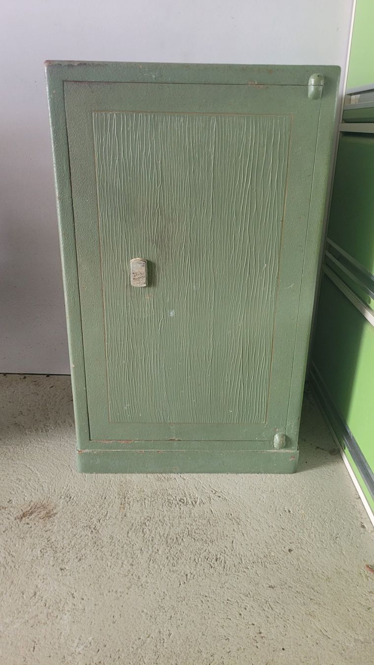 Tresor: Kassenschrank/Tresor – Gebraucht aus Merenschwand von Oldie50