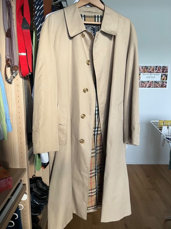 Burberry vintage mantel best sale