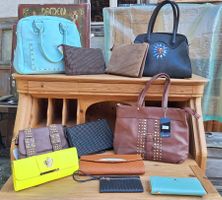 Damen Handtaschen, diverse Grössen.