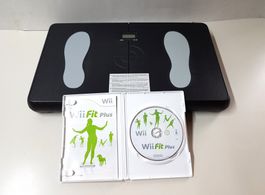 😎 Board mit Wage + Spiel Wii Fit Plus für tägliche Fitness