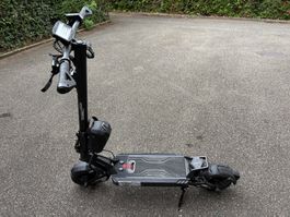 E Scooter Vsett Apex 10+ Swiss Edition / Unlocked