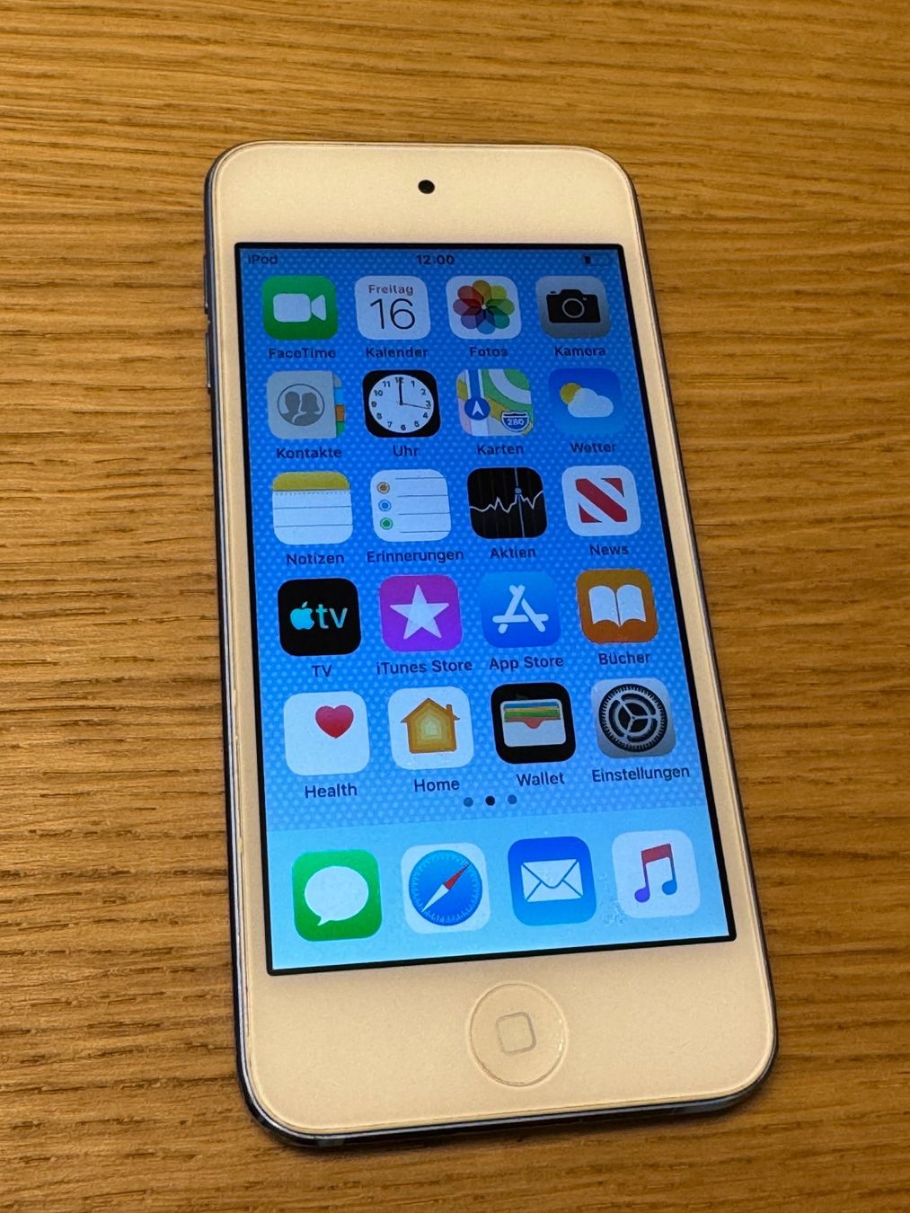 Apple Lecteur media portable: iPod Touch 6th gen – D'occasion à Zollikofen par lagavulin03