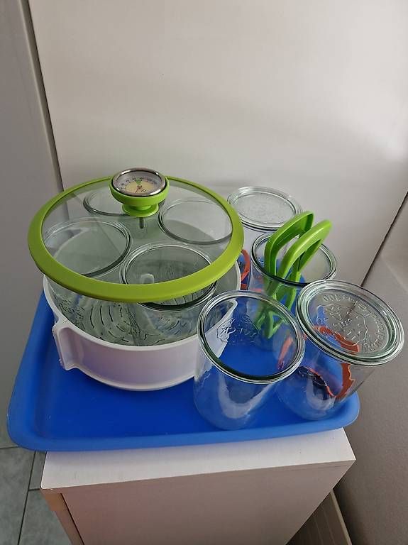Set di piatti: Einkochset von Tescoma mit 8 passenden Gläsern – Usato da Altnau venduto da Hadur