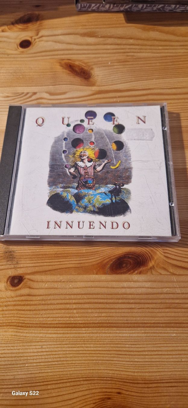 CD: Queen – Innuendo – Usato da Yvonand venduto da CD-KINGDOM