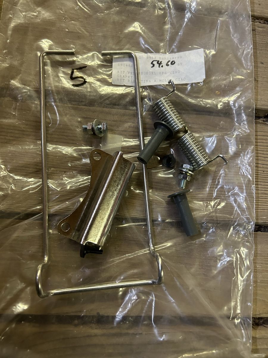 Piaggio Parti ricambio per ciclomotori: Piaggio Ciao Gepäckträger (5) – Nuovo (secondo la descrizione) da Wohlenschwil venduto da MajorTom73 2