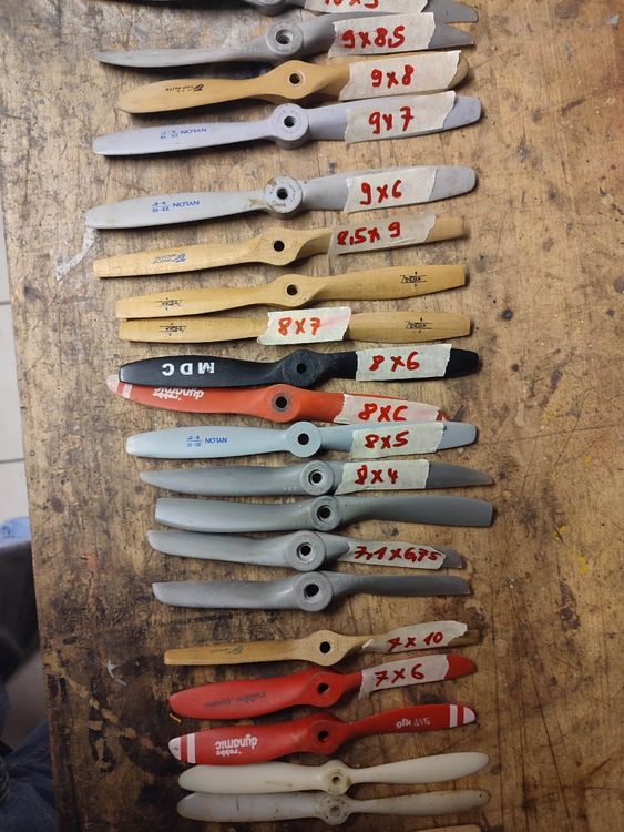 Propeller f. Modellflugzeug Verbrenner Elektro Graupner APC Kaufen