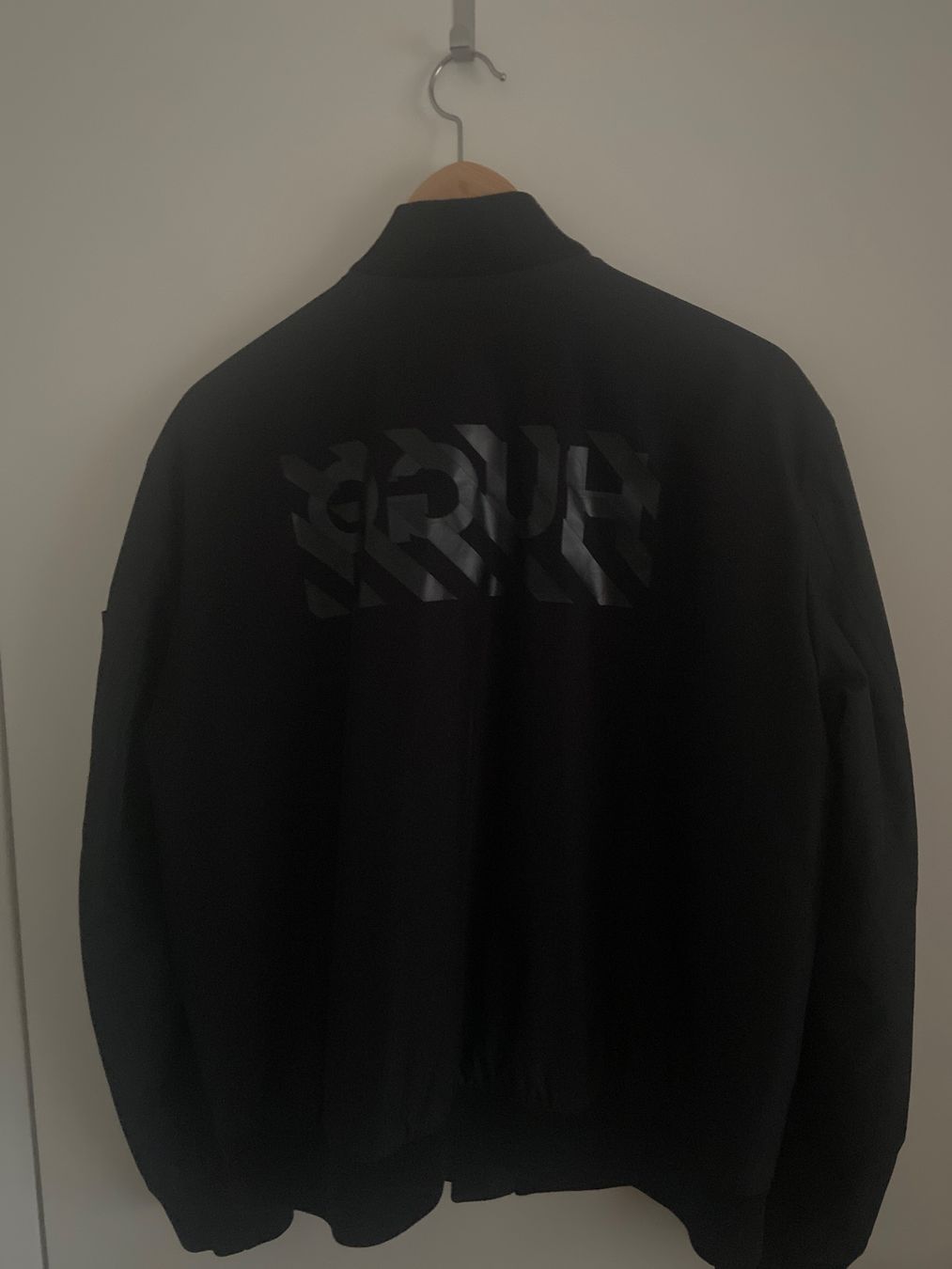 Hugo Boss Giacche: Hugo Boss Jacke – Nuovo (secondo la descrizione) da Oberwil BL venduto da Valentina99 1