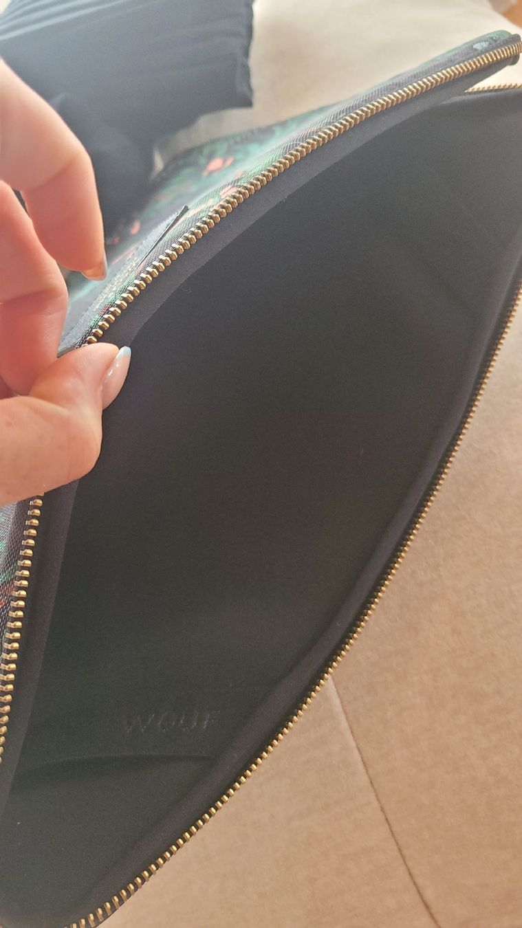 Borse: WOUF Laptoptasche wie neu – Usato da Horgenberg venduto da Klatschmohnmaria 2
