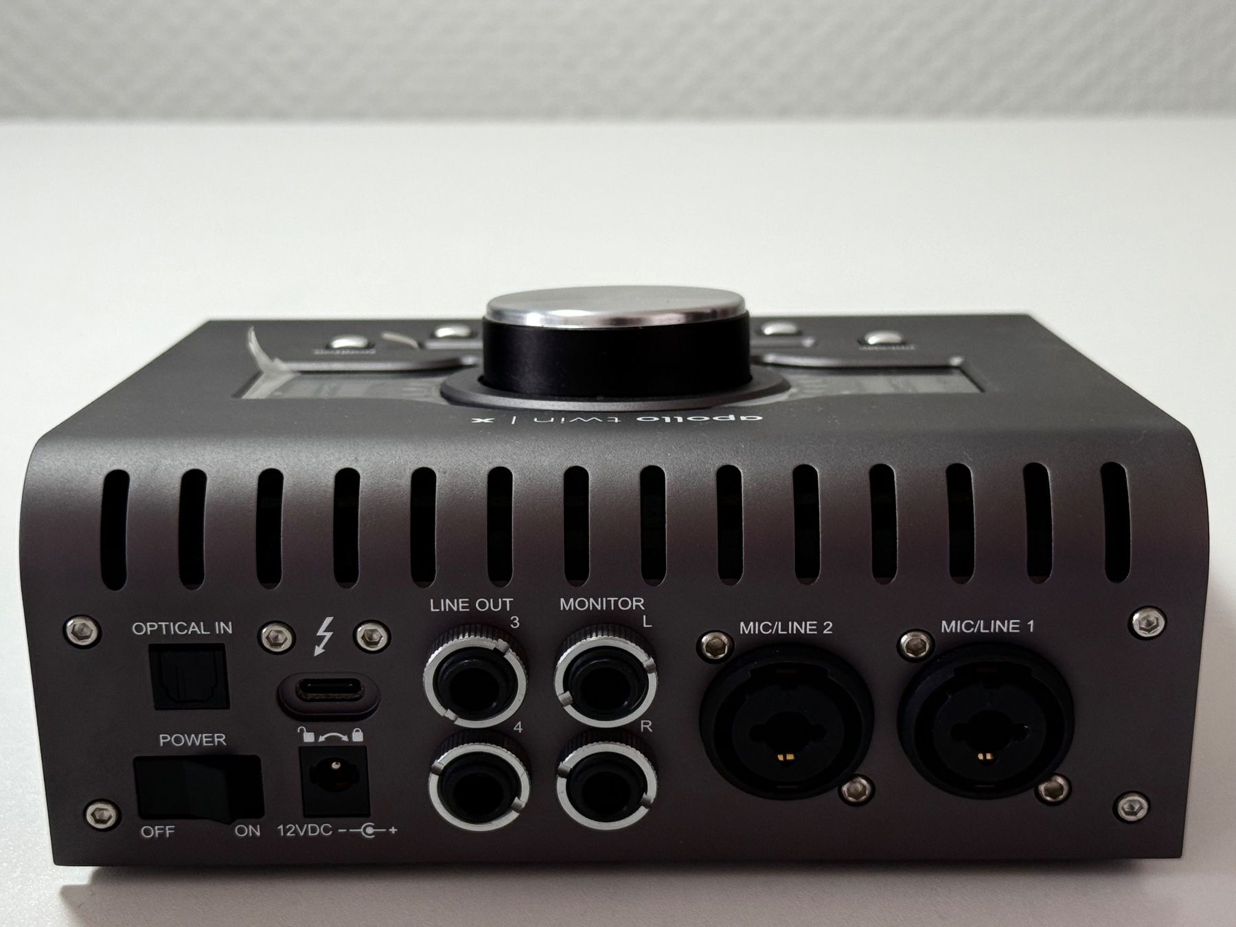 Universal Audio Attrezzatura per studi di registrazione: Apollo Twin X QUAD Core Universal Audio – Nuovo e nell'imballaggio originale da Lausanne venduto da ric_k28l 2