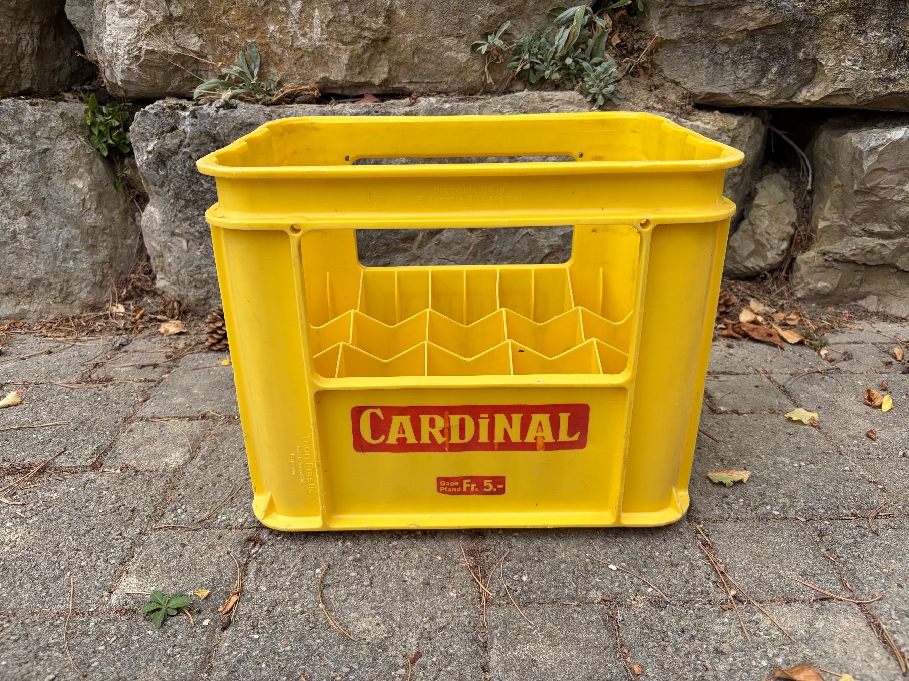 Casse di vino e birra: Ancienne Harasse Cardinal – Usato da Vallamand venduto da Bricbracbroc82