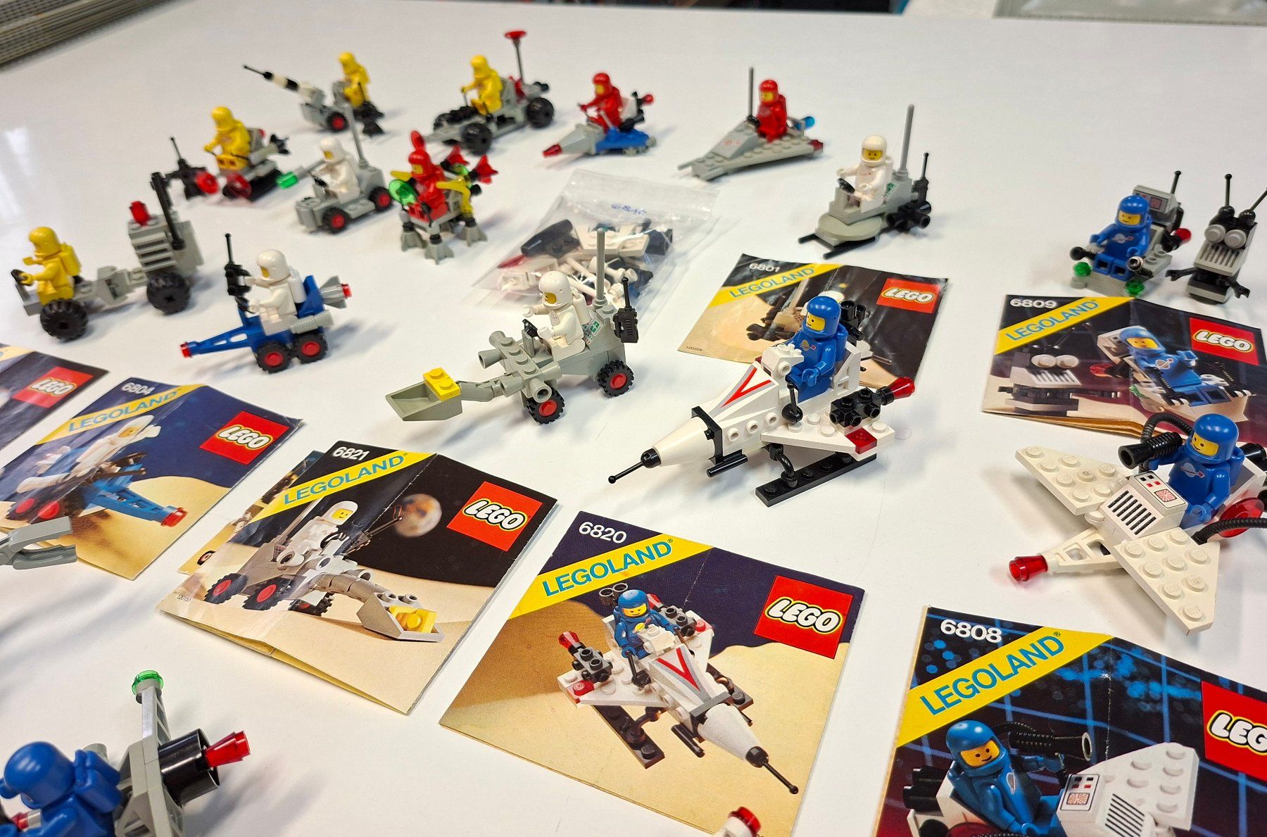 Lego Giocattoli: Lego Classic Space Konvolut 5 – Usato da Sils im Domleschg venduto da AMAG_AUDI_ZH 2