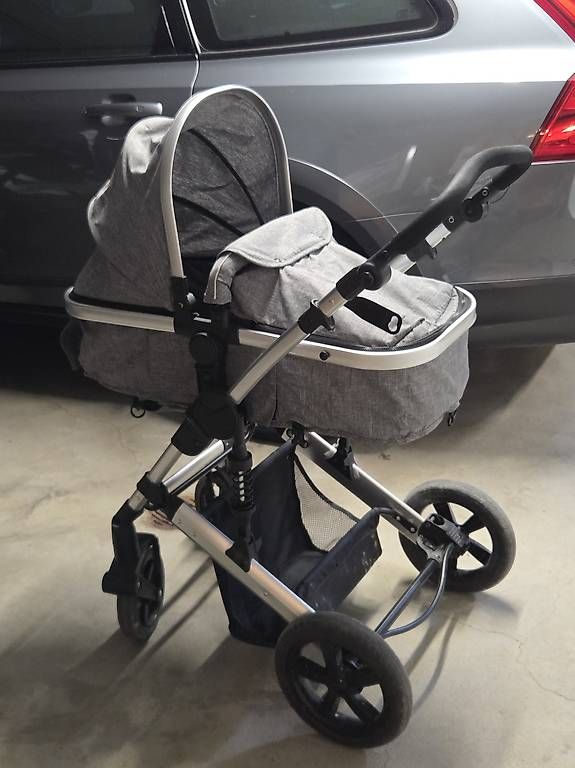 Kinderwagen: Gratis kinderwagen zum abholen – Gebraucht aus Lupsingen von Christoph.Z 2