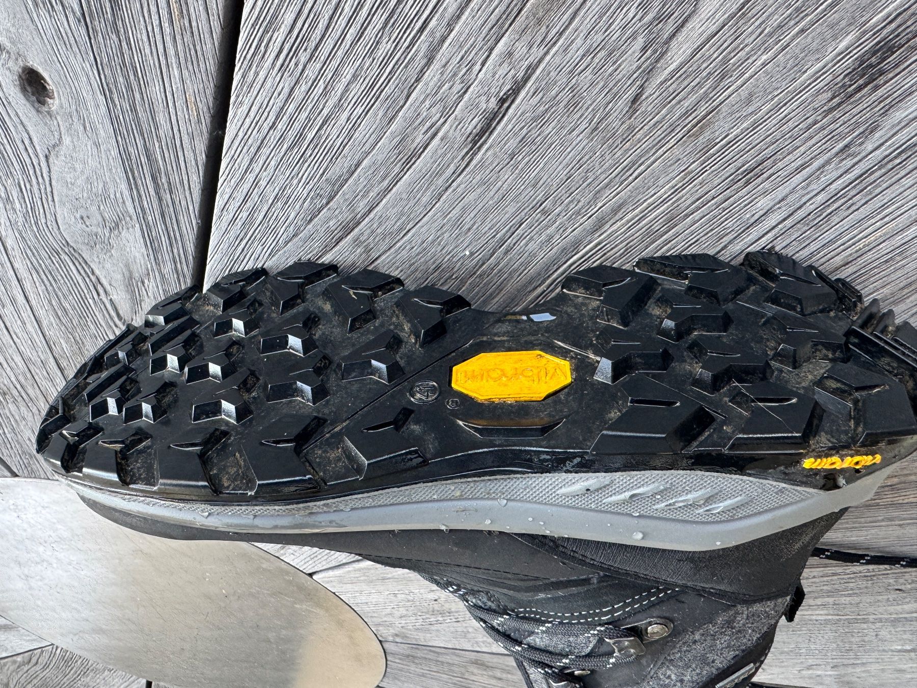 Scarpe da uomo: Wanderschuhe od Winterschuhe gefüttert 41 – Usato da Boppelsen venduto da Ellezzpink 1